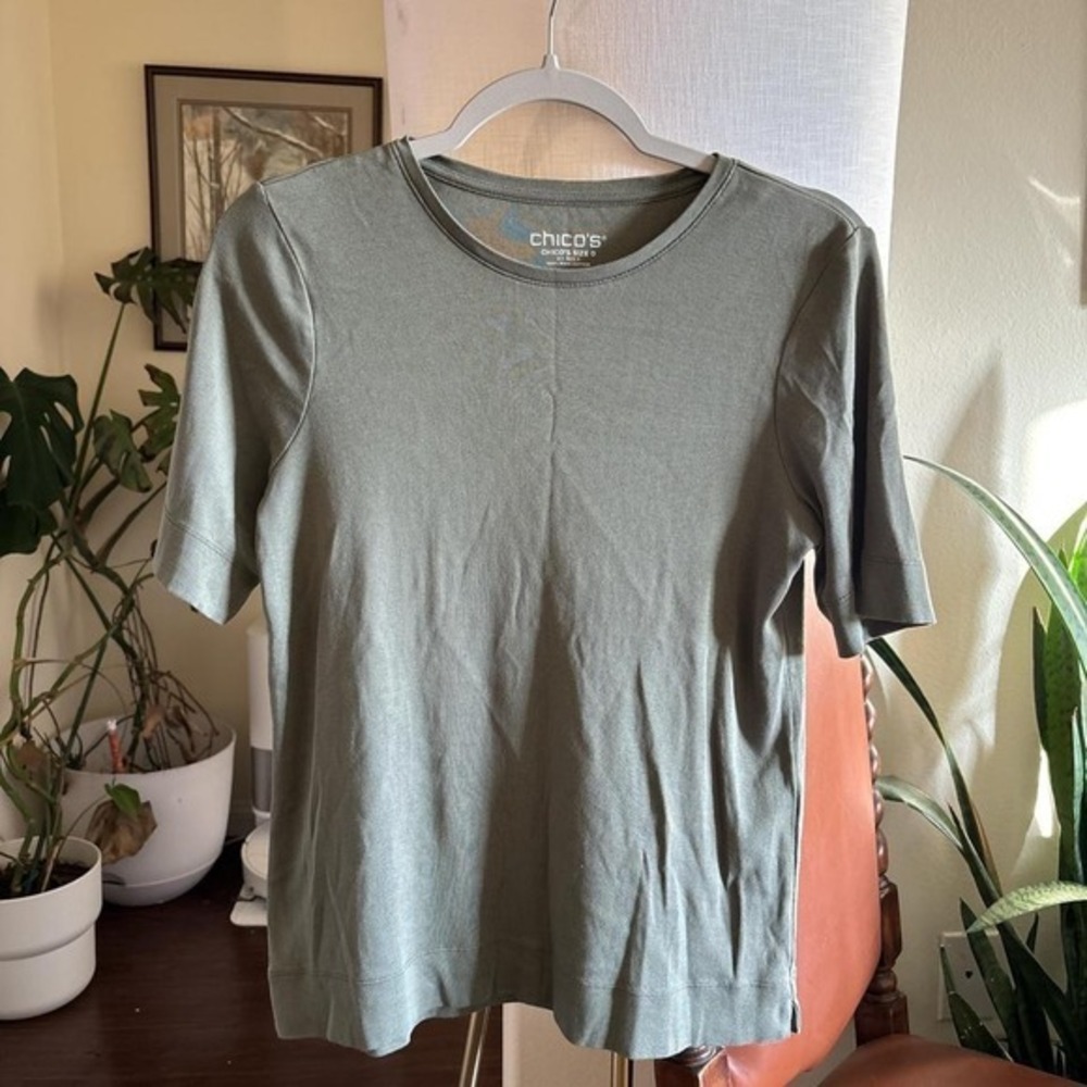 Chicos Olive Green Short Sleeve Crew Neck T Shirt Top Size 0 Pima Cotton